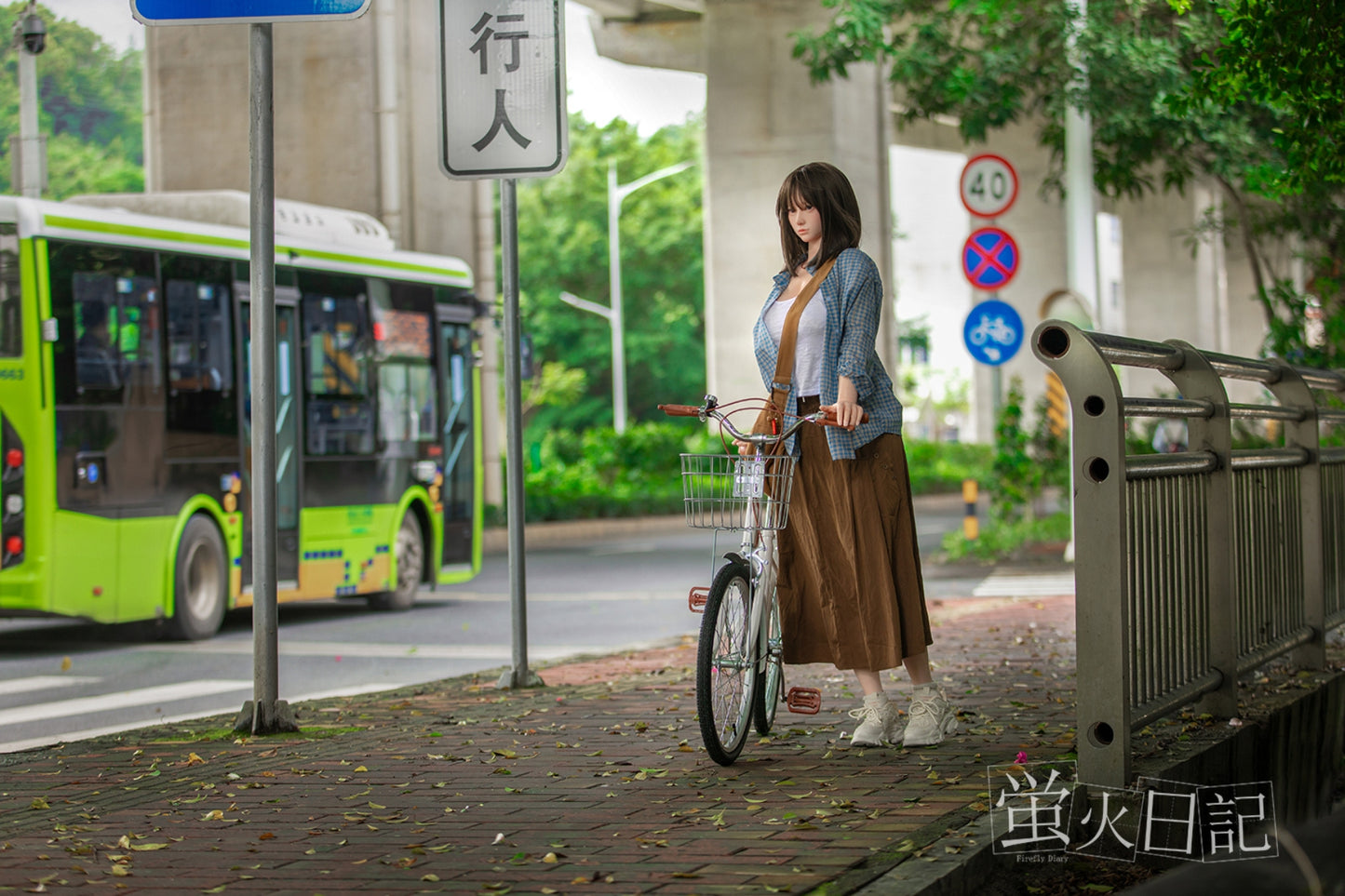 蛍火日記-田心 フルシリコン製 自転車に乗る少女 ラブドール